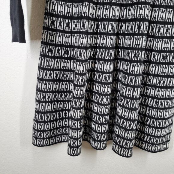 Cynthia Rowley Knit Sweater Dress Womens XS Black Geometric Classic office - Picture 6 of 10